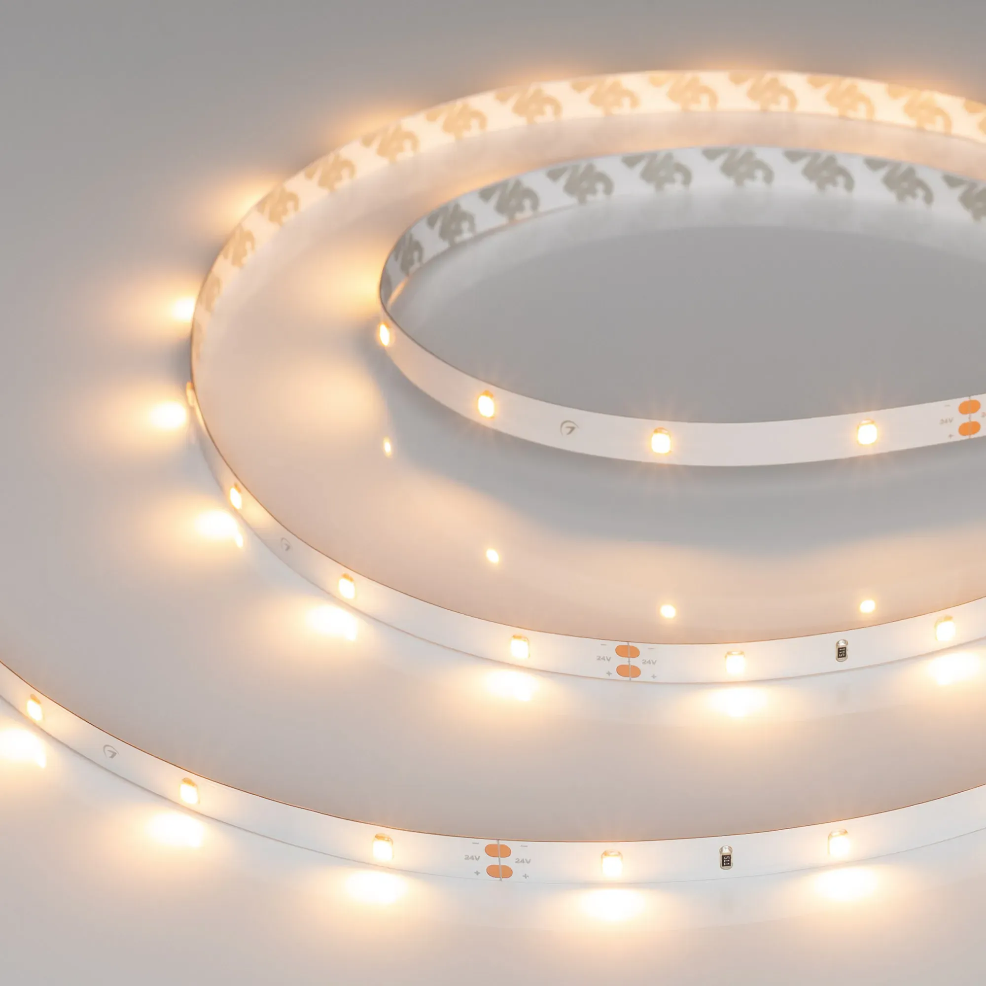 Лента светодиодная RT-A30-8mm 24V Warm2700 (2.9 W/m, IP20, 2835, 5m) (Arlight, 2.9 Вт/м, IP20) - изображение товара